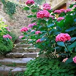 Holiday home Le Nid Des Combes