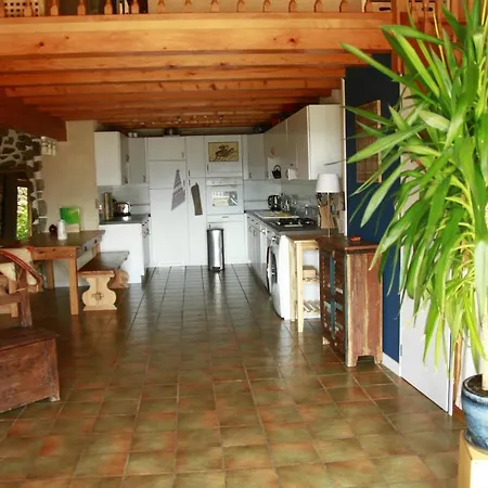Le Nid Des Combes Holiday home